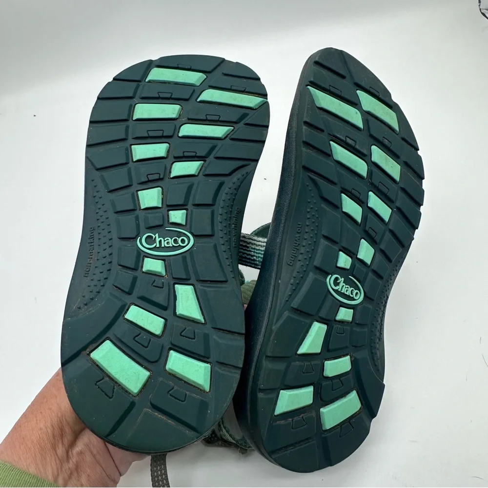Chaco’s  Kids’ Z/1 EcoTread Marled Pine Striped Sandals Size 2